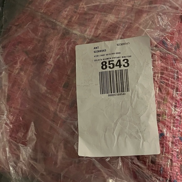 CeliaB Blumen Dress in Pink - Picture 10 of 10